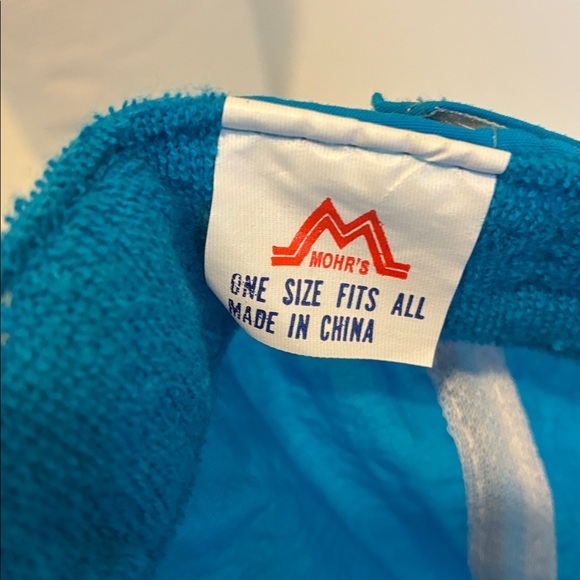 Blue Cap - Picture 7 of 8